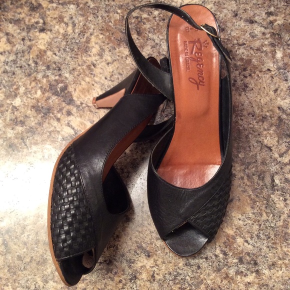 Vintage Shoes - VINTAGE heels.